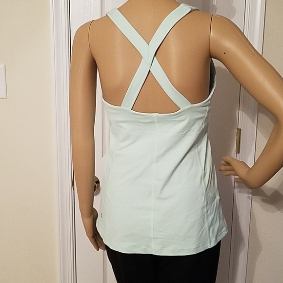 Lululemon Criss Cross Tank Top 8 - Picture 2 of 4